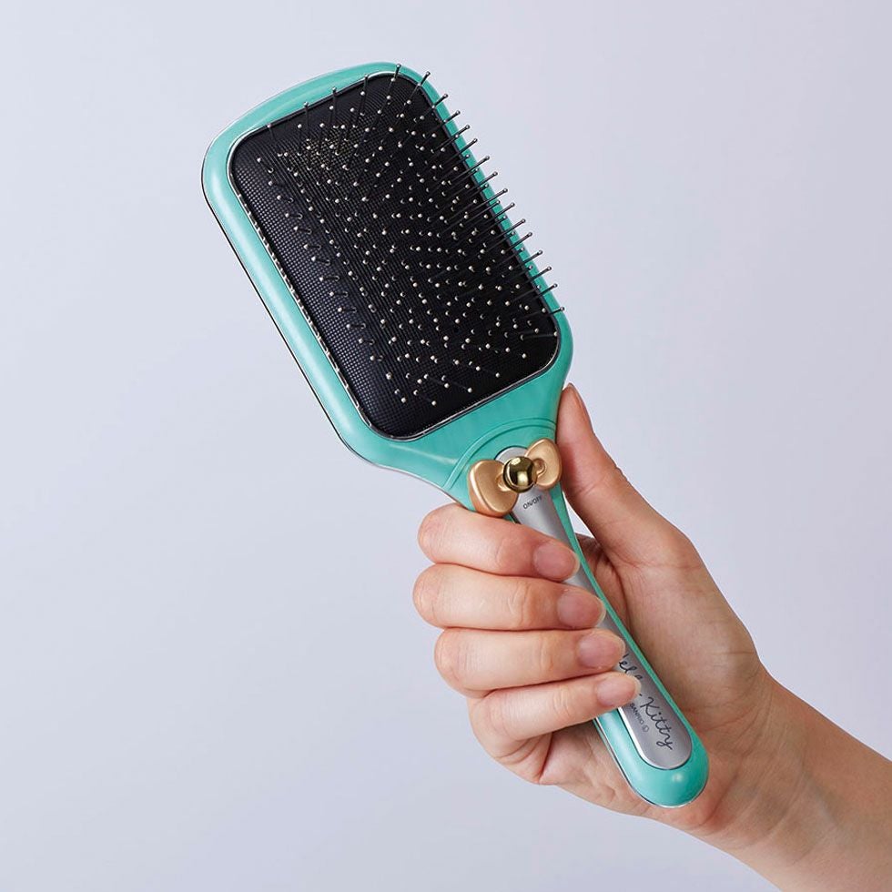 販売終了】ハローキティリセットブラシKBE-2842 | コイズミオンライン