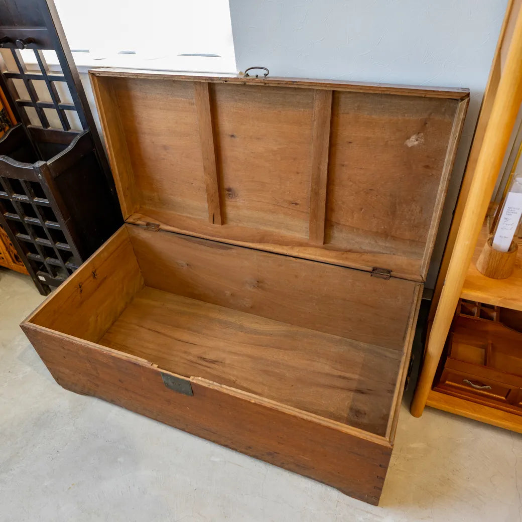 レトロな木製トランク – 古道具オールドニュー商會