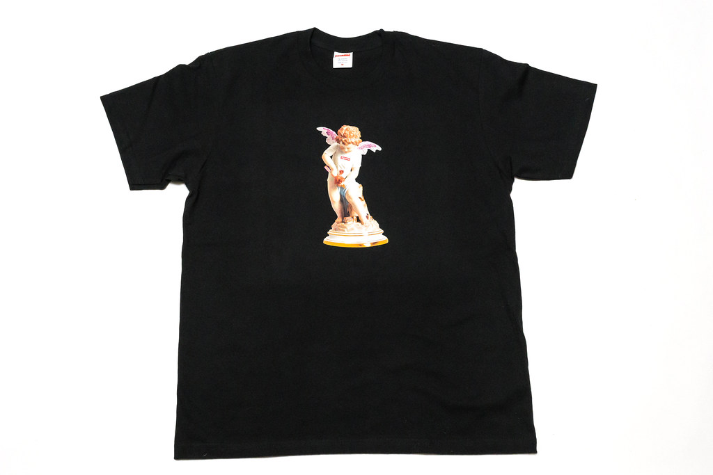 シュプリームとマイセンがコラボレーション｜ブランド食器買取の