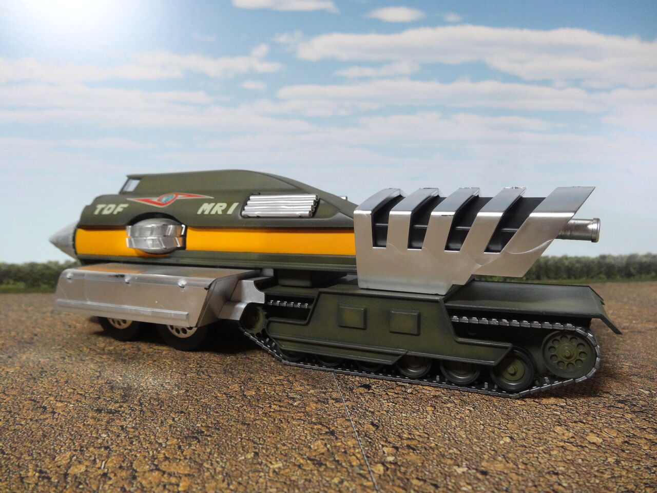 マグマライザー～ウルトラセブン～ 1／72モデル製作記 : ミドリ科学