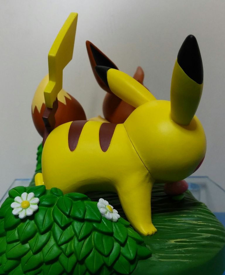 ポケモンわくわくゲットくじ2013 ラストワン賞 ピカチュウ&イーブイ