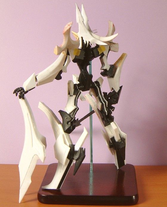 ゴティックメードGTMカイゼリン(初期デザイン版)_フルスクラッチ_04