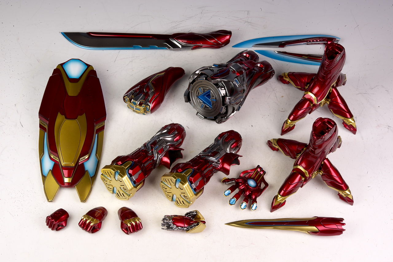 小売 ホットトイズアイアンマン マーク50 アクセサリーセット Amazon