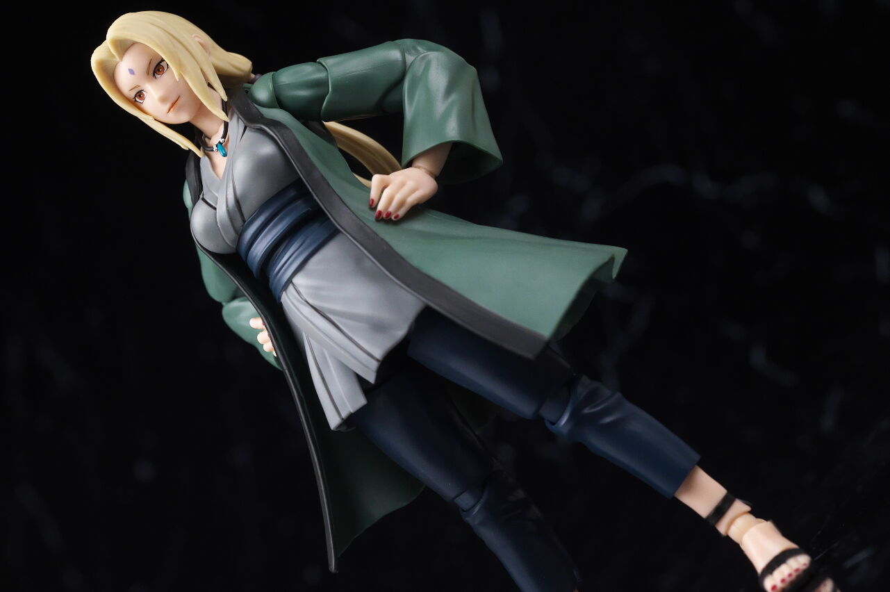 S.H.フィギュアーツ 綱手 -百豪極めし伝説の医療忍者- レビュー : はっ