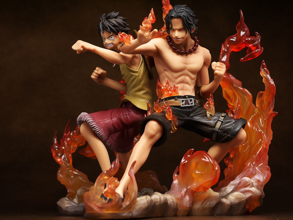 ワンピース DXフィギュア BROTHERHOOD ルフィ＆エース レビュー : は