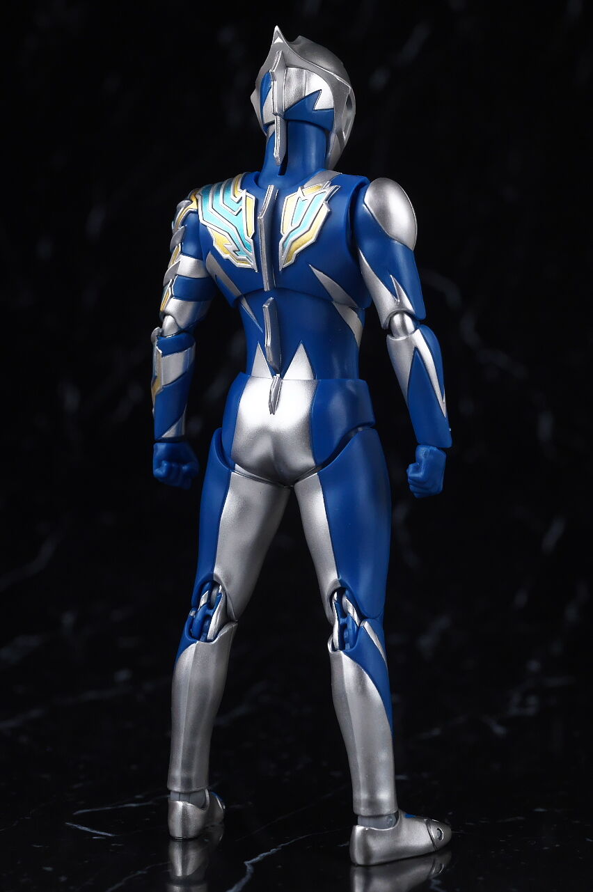 S.H.フィギュアーツ ウルトラマンデッカー ミラクルタイプ レビュー