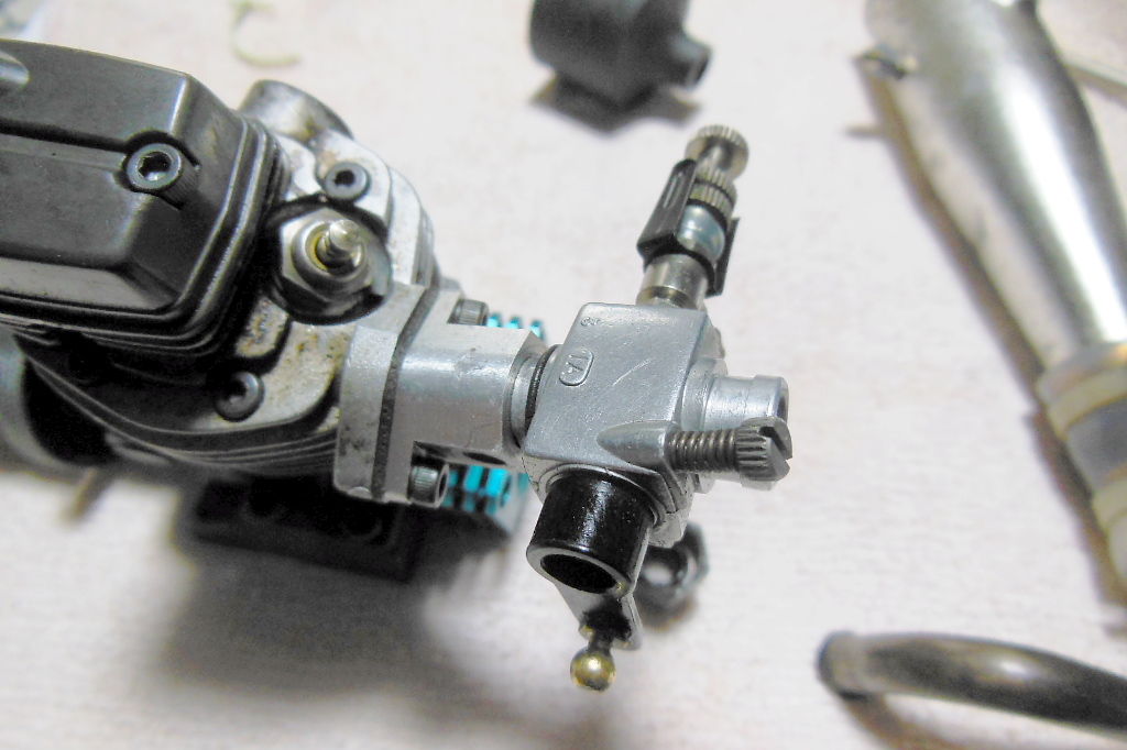 4stエンジン「FS-26S-C」の分解＆組立（詳細記録） : プラドの趣味の備忘録