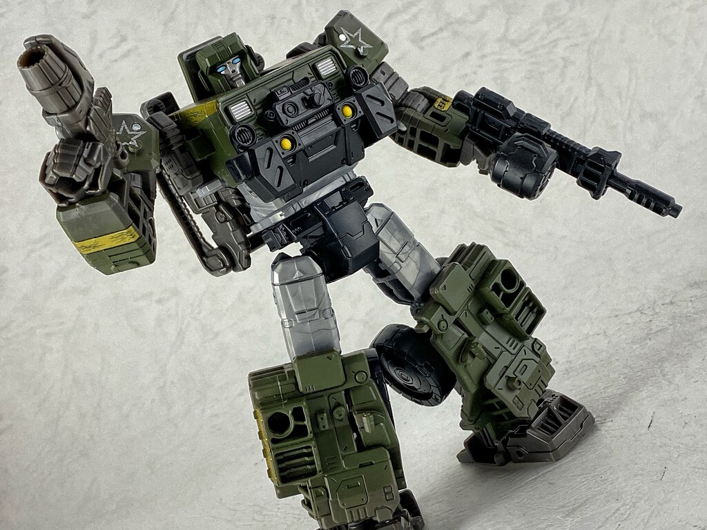 トランスフォーマー WFC-02 ハウンド レビュー : えるけーえぬ