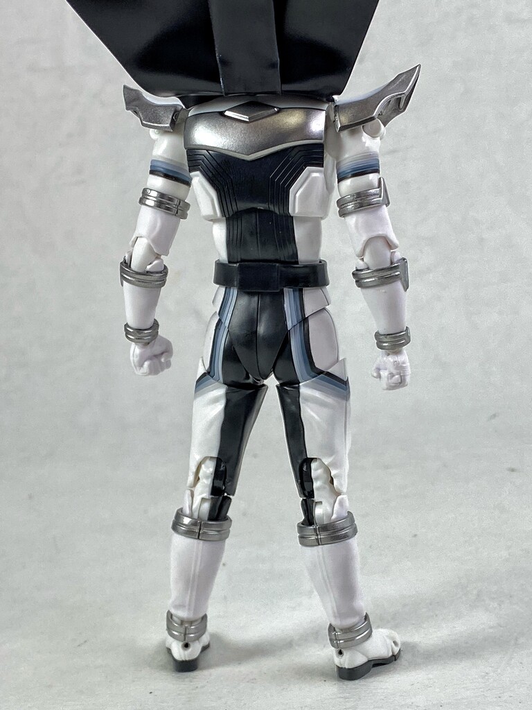 S.H.Figuarts ゼンカイザーブラック レビュー : えるけーえぬ