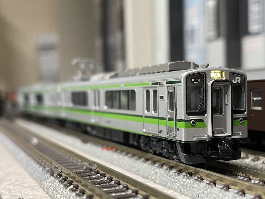 KATO E127系0番台 新潟色 入線整備！ : SN総合車両所のブログ