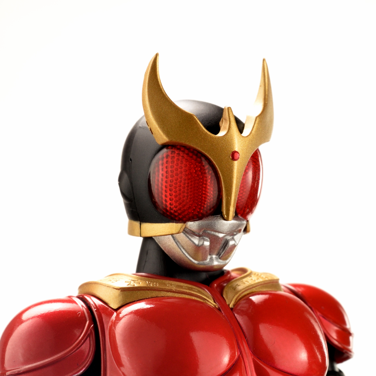 バンダイ S.H.フィギュアーツ (真骨彫製法) 仮面ライダークウガ