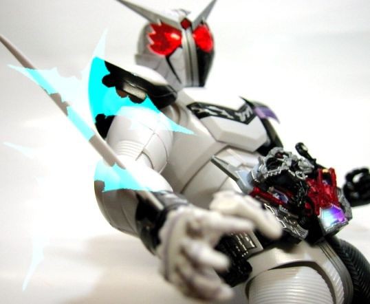 MG FIGURERISE：仮面ライダーW（ファングジョーカー） : 玩具店