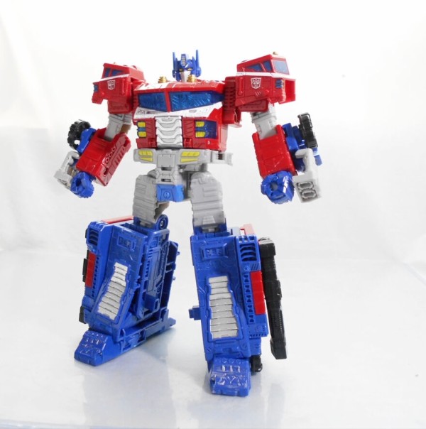 SG-37 ギャラクシーアップグレードオプティマスプライム : 玩具店