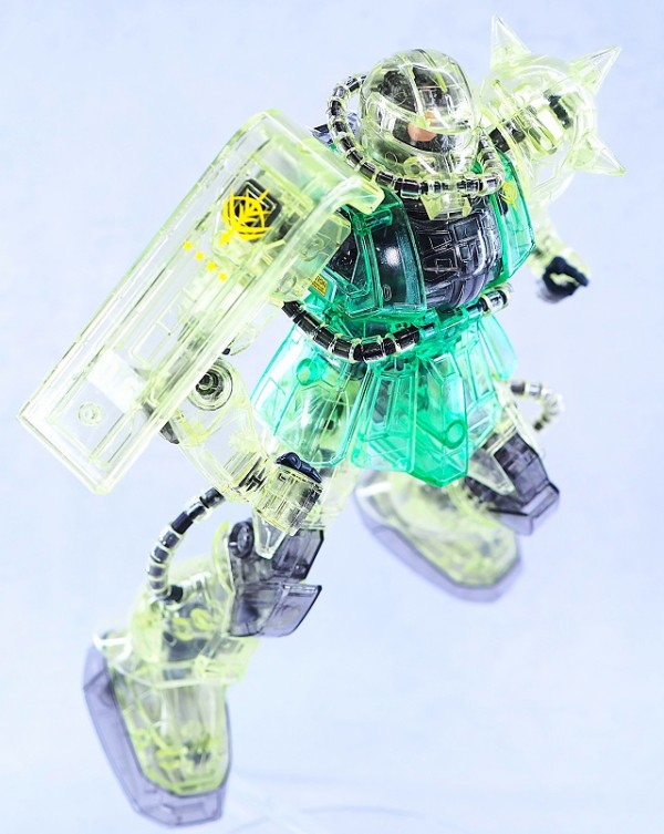 MG ザクII クリスタルバージョン レビュー : おもちゃの巣（玩具レビュー）