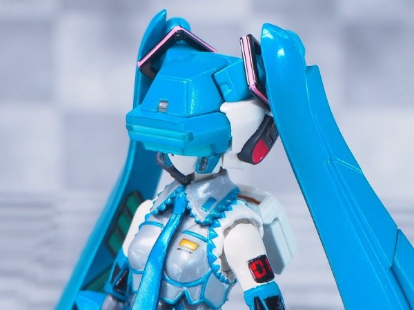 COMPOSITE Ver.Ka フェイ・イェンHD レビュー : おもちゃの巣（玩具