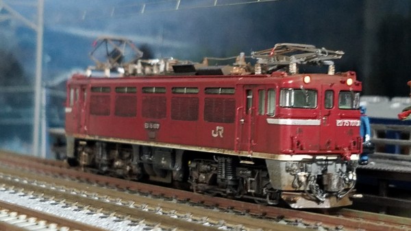 TOMIX 2105 ED75 1000 （前期形・JR貨物新更新車）の追加加工整備 その