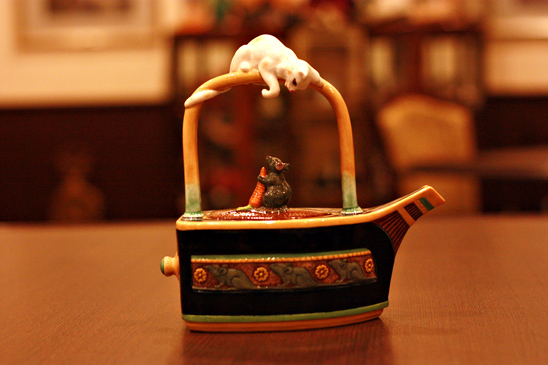 MINTON（ミントン）社製 ネコとネズミのティーポット復刻版の販売を