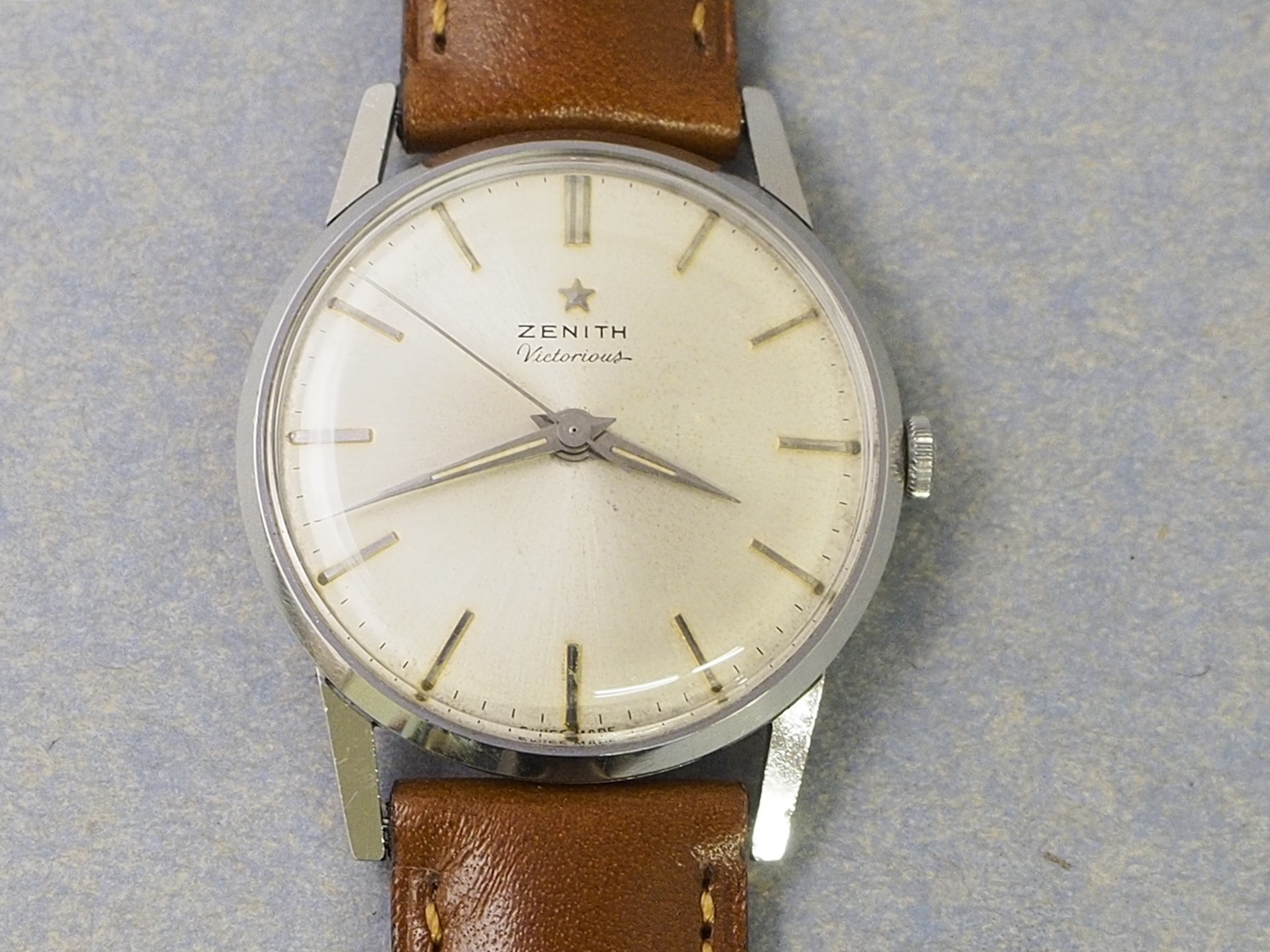 ZENITH Victorious | L o'clock