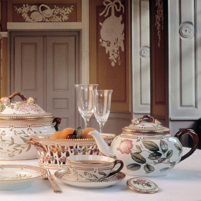 Royal Copenhagen Flora Danica