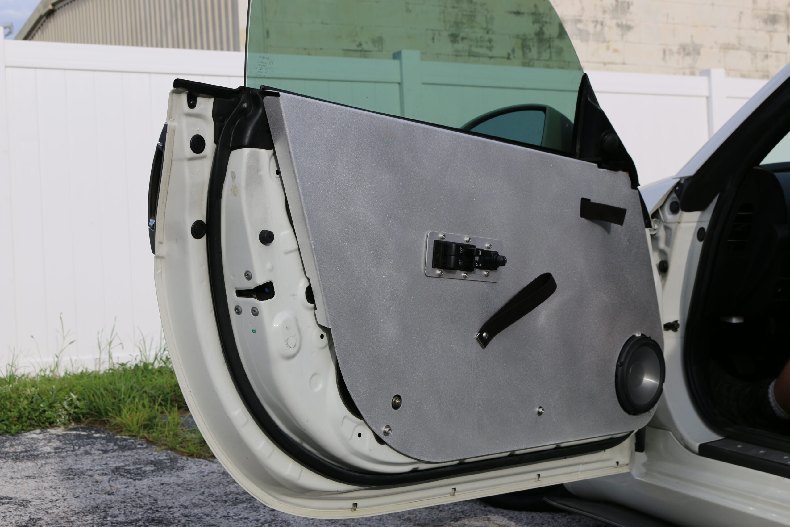 Get it Fast! 350Z Aluminum Door Panels – LRB Speed