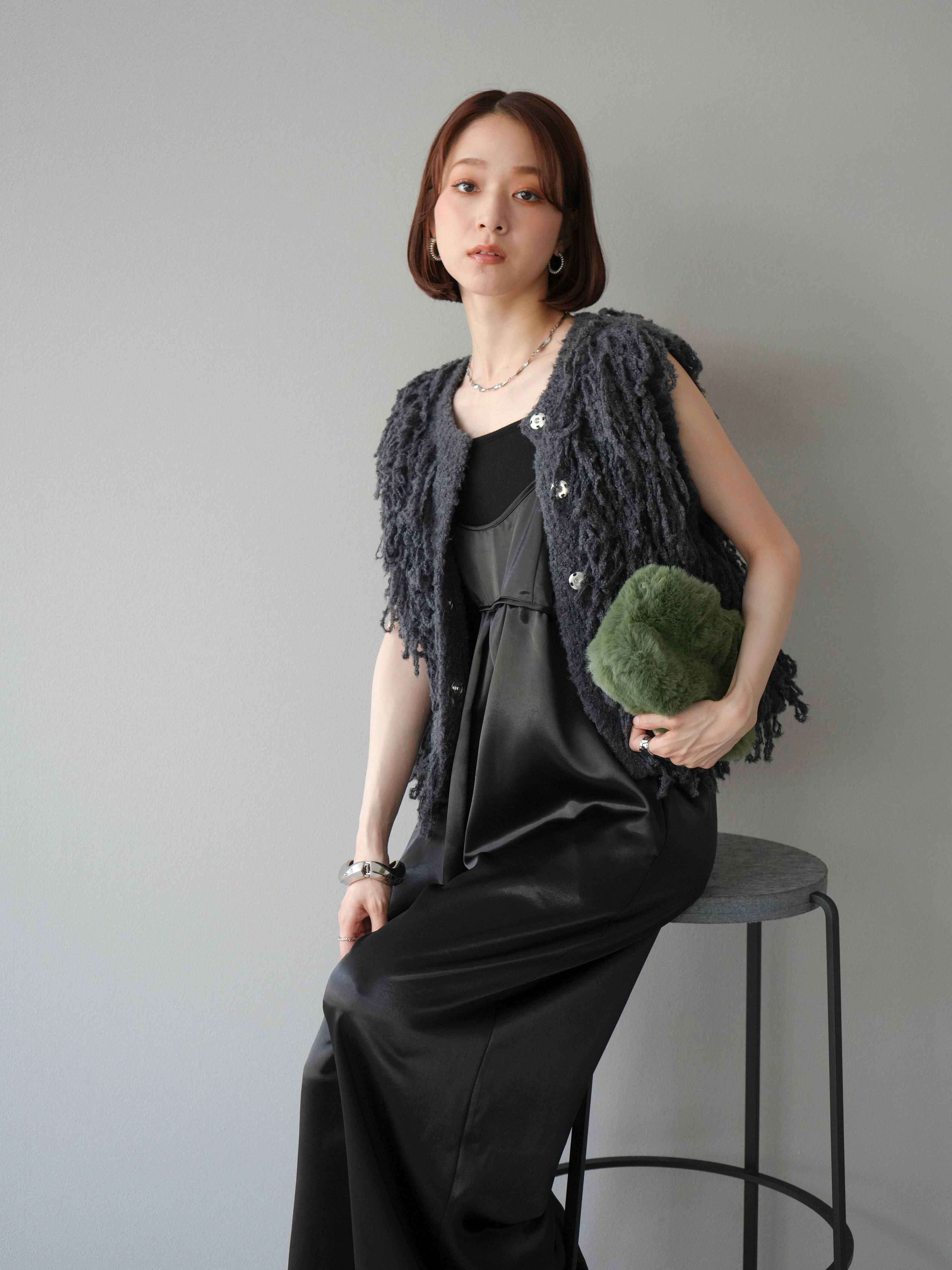 予約]サテンビスチェオールインワン/ブラック – Lumier