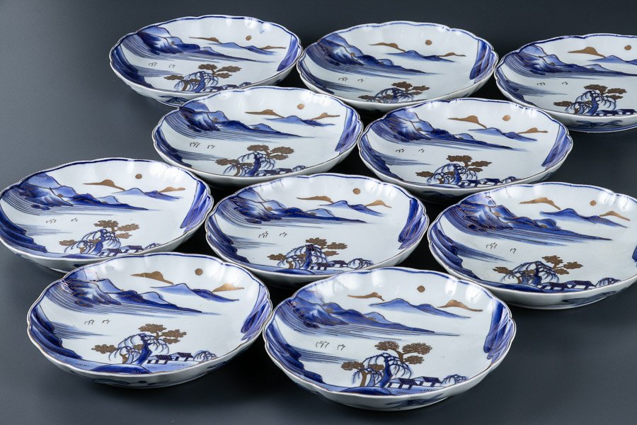 古伊万里】 染付金彩楼閣山水文輪花七寸皿 10客セット 箱付 11802