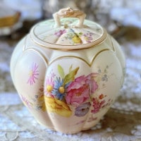 食卓の西洋アンティーク