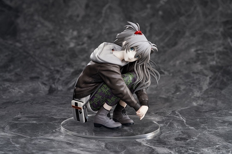 COLLECTION,FIGURE | RADIO EVA Online Store