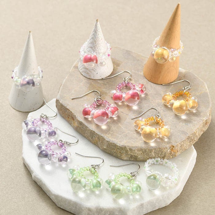 ビーズステッチで編む鈴丸ピアス＆リングセット 【作家：しのはらみわ