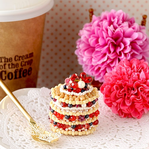 コフレ・ドゥ・ガトー】パン・ドゥ・フランボワーズ 【ビーズマニア