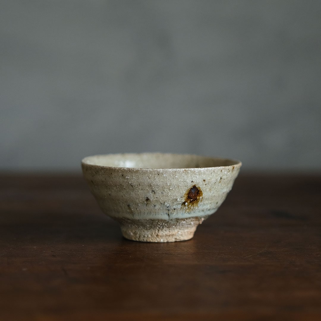 斑唐津 盃/一点もの | 唐津焼 雅樂窯 ( うたがま ) | 糸島くらし×ここ