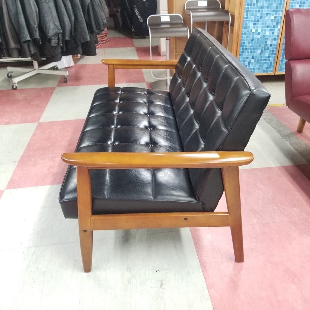 0030 オールドカリモク ロビーチェア 1シーター ダイヤステッチ 1P