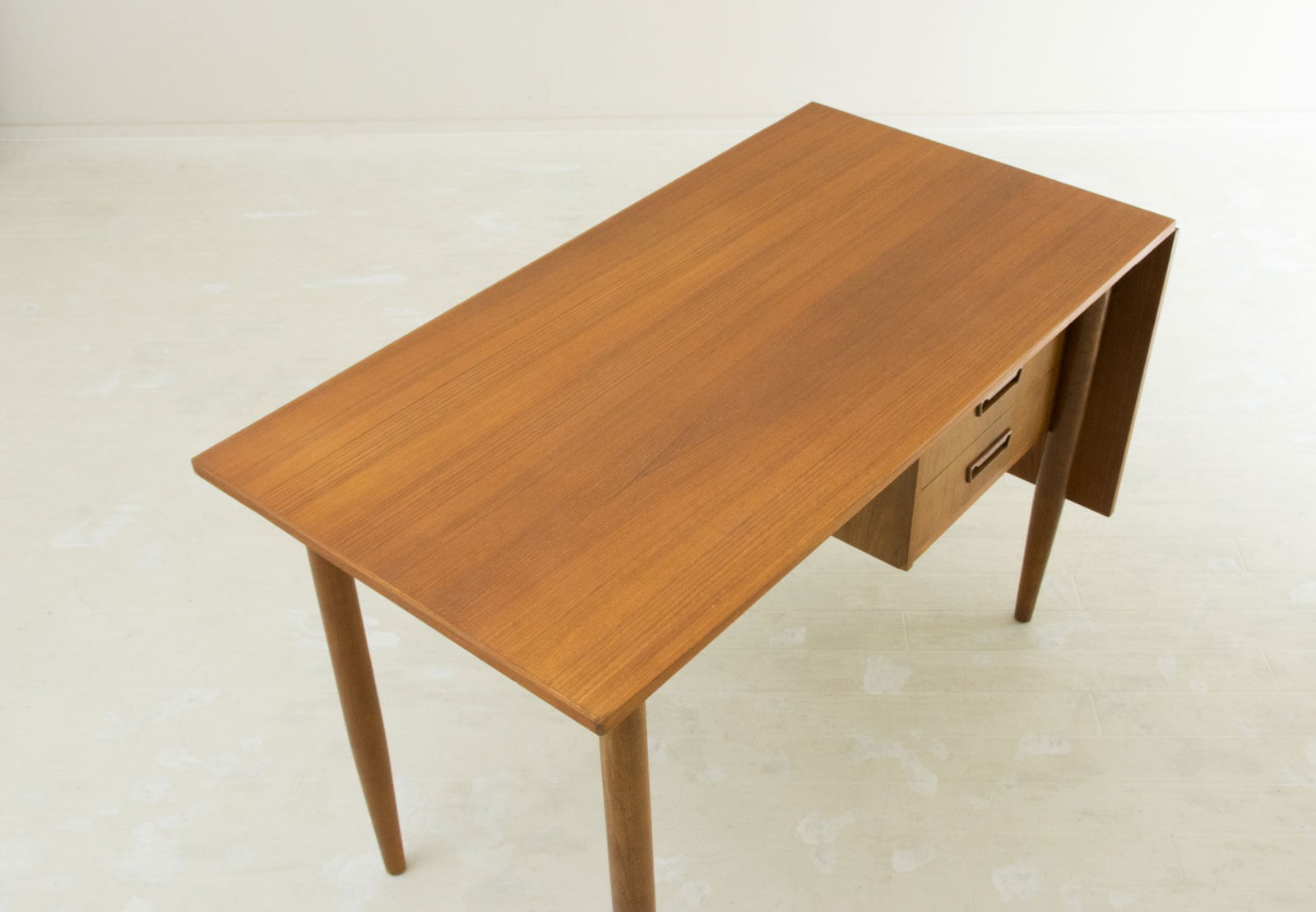 21_000000001301.jpg?1678209903