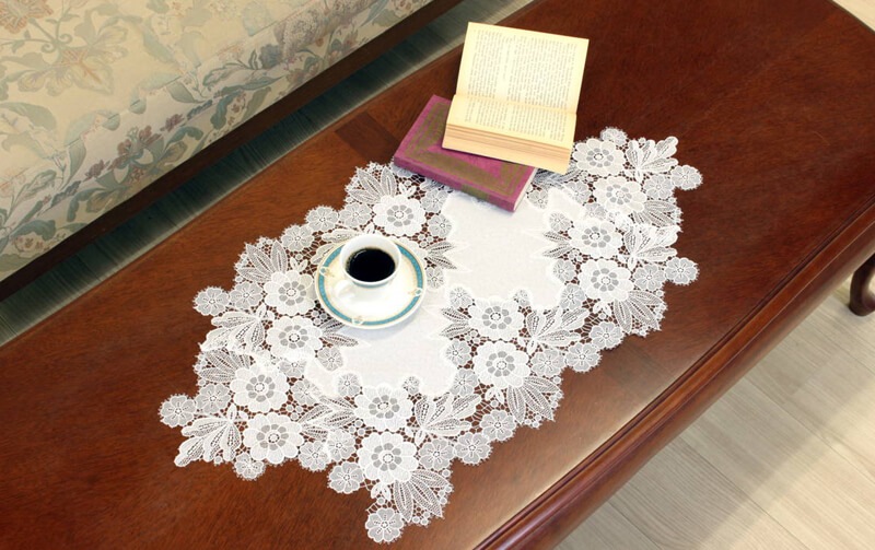 floreale ギュピールレース テーブルセンター 約38×70cm｜インテリア