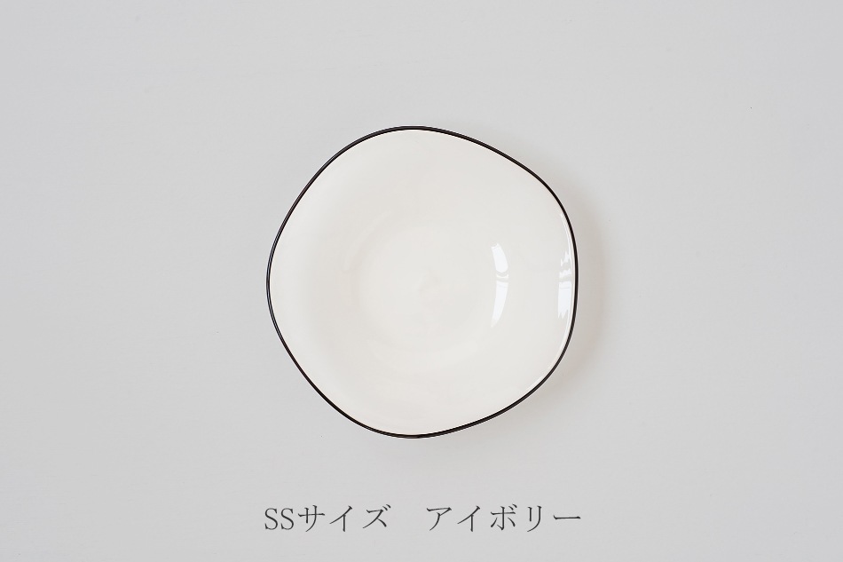 カスミ プレート（フレスコ／fresco） フリーデザイン ｜ 北欧・ロング