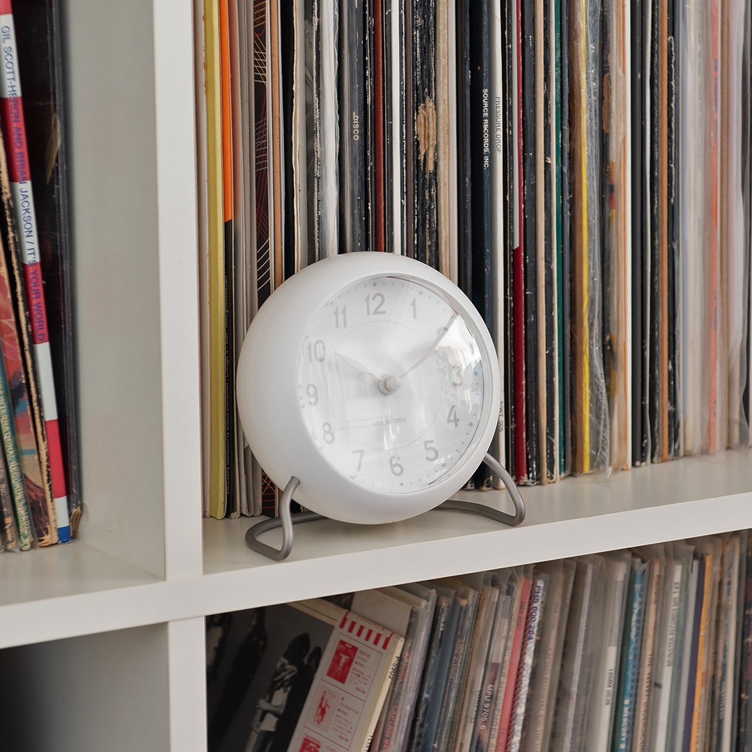 アルネ・ヤコブセン テーブルクロック ステーション ベルビュー