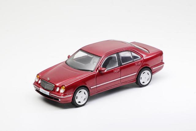新品 LL-043-272 Shadow 1/64 メルセデス ベンツ E55 AMG Red, Boost