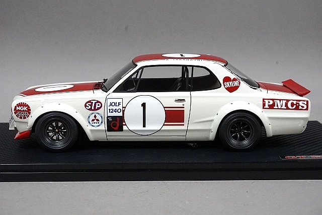1/18 イグニッションモデル IG2017 日産 スカイライン 2000GT-R