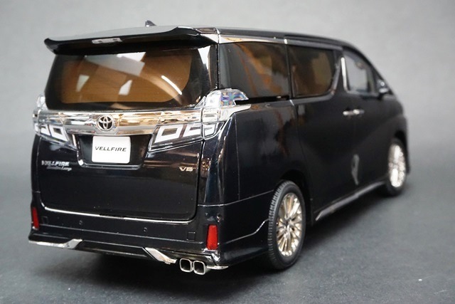 1/18 TK-KF030-2 KENGFai 1/18 トヨタ ヴェルファイア パールブラック