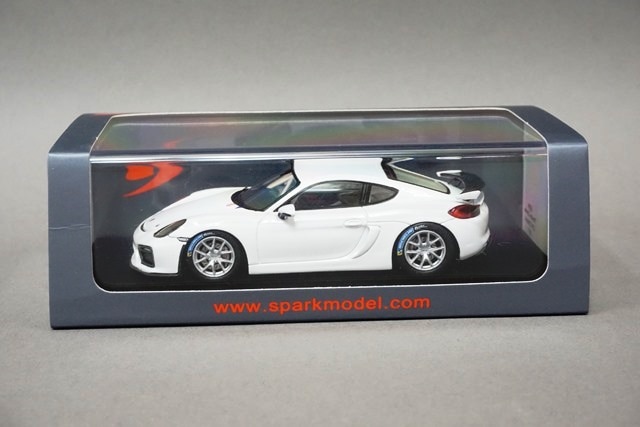1/43 スパーク S5200 ポルシェ ケイマン GT4 クラブスポーツ 2017