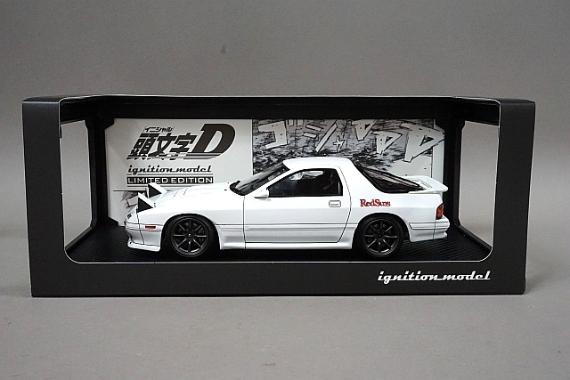 1/18 イグニッションモデル IG2870 INITIAL D マツダ サバンナ RX-7