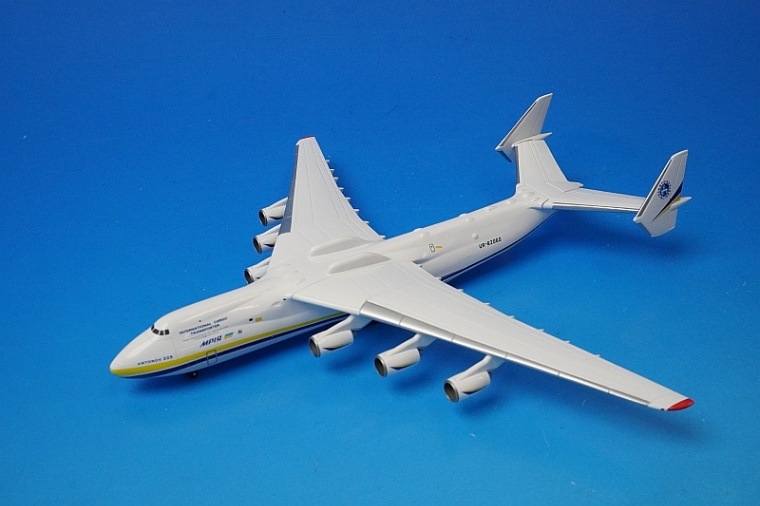 1/400 An-225 ムリーヤ アントノフ航空機製造（ウクライナ） UR-82060