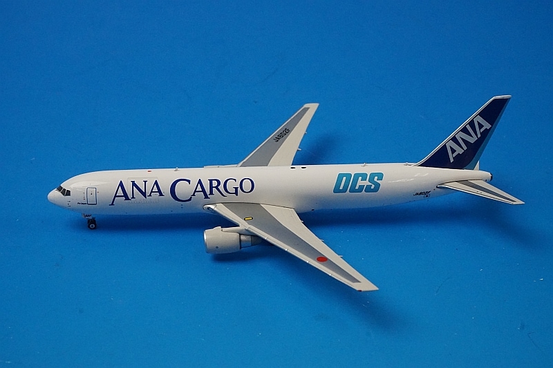 1/400 B767-300ER ANAカーゴ DCSロゴ JA602F ［11064］ フェニックス