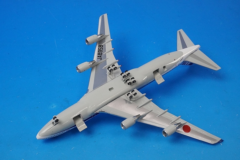 1/400 B747-400 ANA 国際線ラストフライト ドアオープン 地上支援車輌