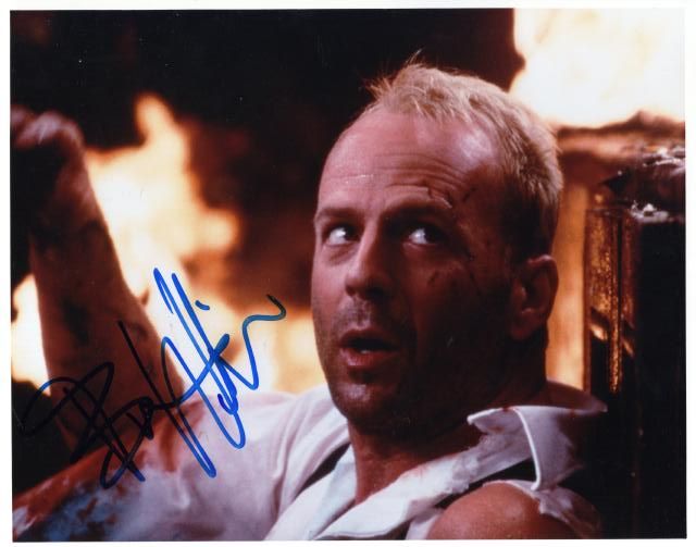 ブルース・ウィリス直筆サイン入り写真□フィフス・エレメント○UACCRD