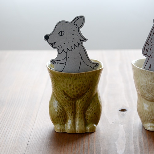 本間友幸 薔薇貫入釉 三角カップ「薔薇の泉」 | ホンマトモユキ