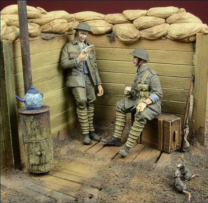 DD35036 WWI 英 塹壕で休息中の兵士 2体セット | Dデイ ミニチュア D