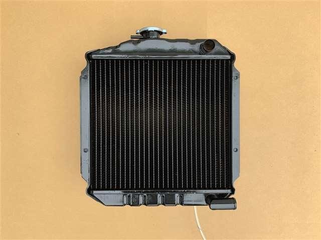 コマツ パワーショベル ラジエーター PC10-5 20N-03-41100-01 1151-837