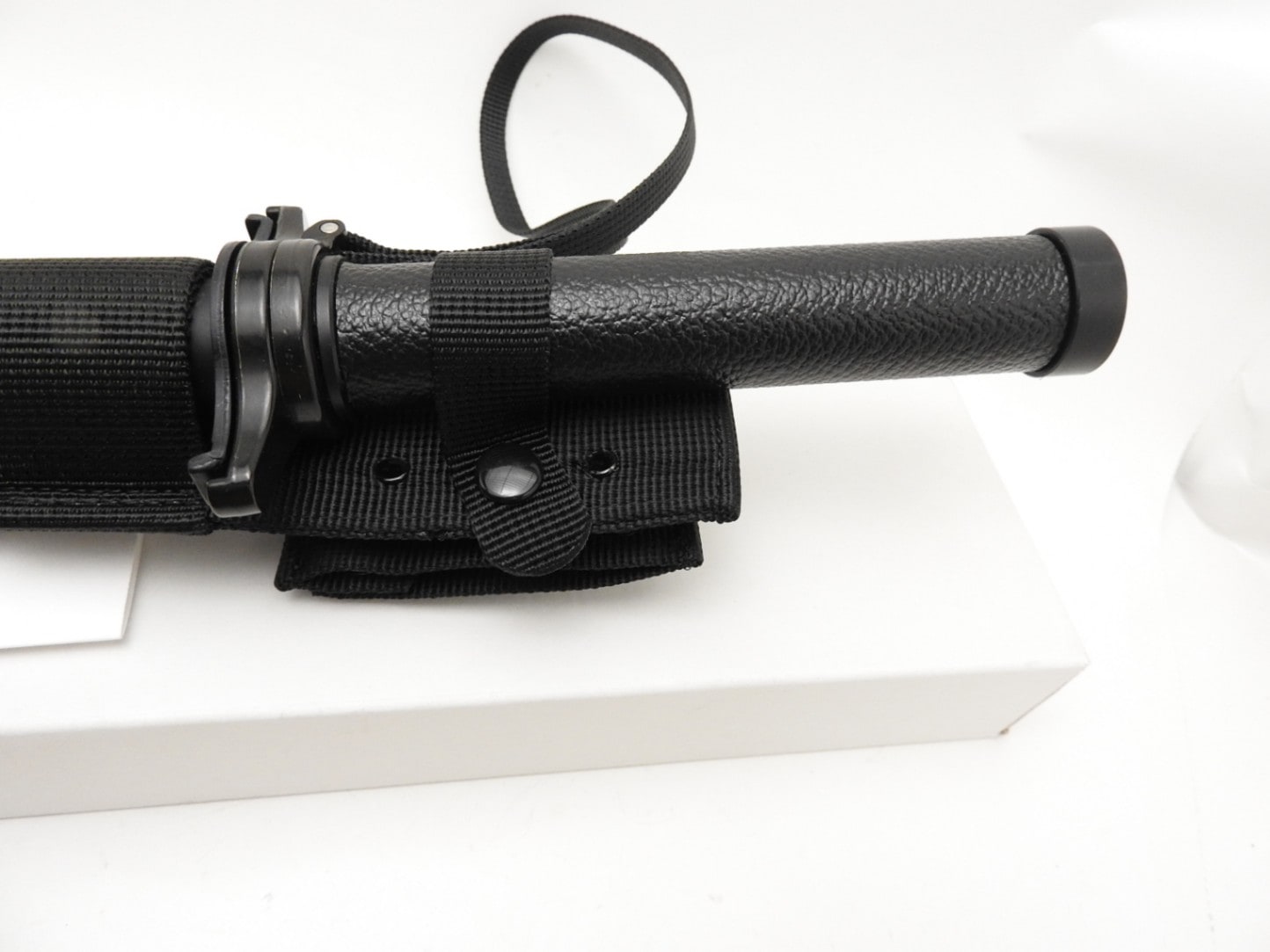 ノーベル 特殊警棒 アルミ製65型 角度可変型警棒吊り付 伸縮 防御 護身