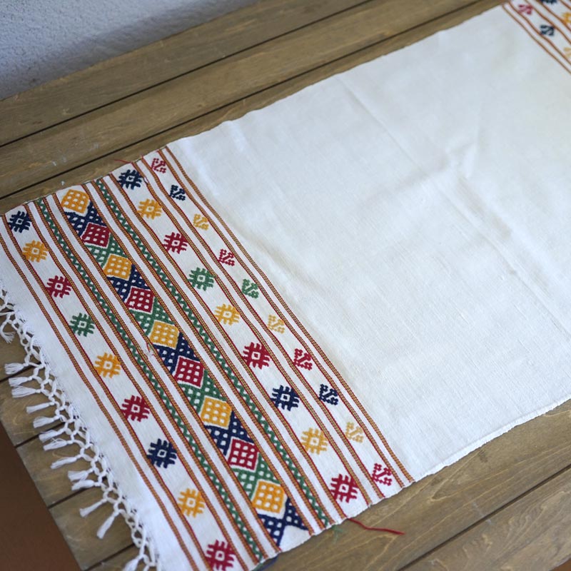 東欧刺繍のテーブルランナー88×42cm 1930-50年代頃 ge-1075の通販